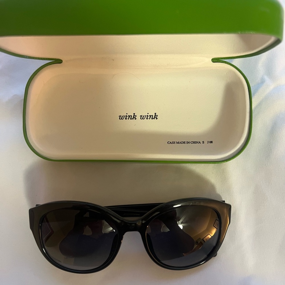 KATE SPADE - Black Sunglasses with Case - Style “MateraOS” - Very Gently Used